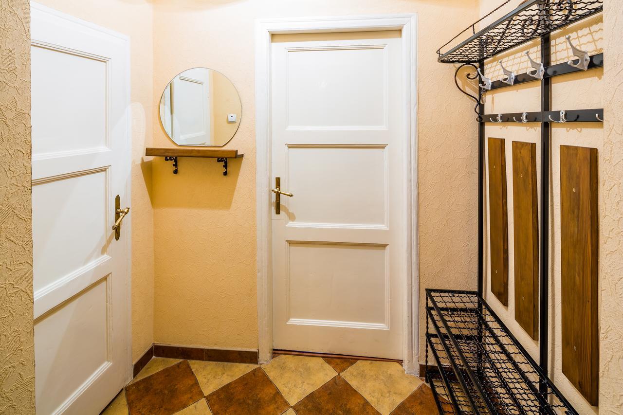 Apartment Krakivska 15 Λβιβ Εξωτερικό φωτογραφία